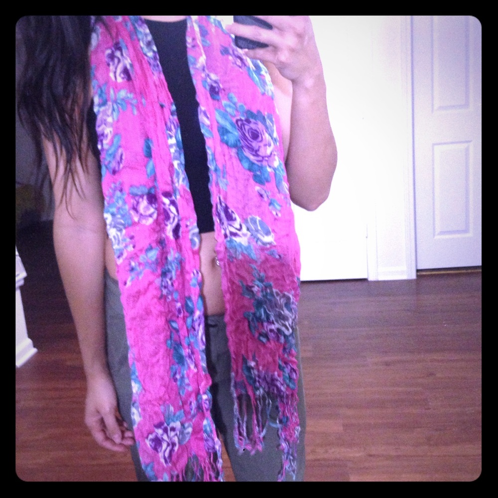 Flower Scarf 🌸